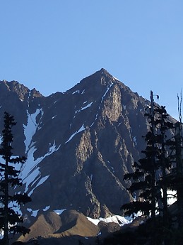 Claim-Mountain-03.jpg