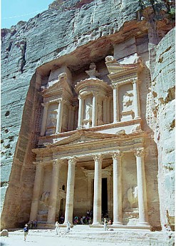PETRA.jpg