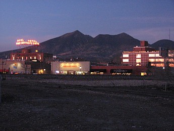 The-San-Francisco-Peaks-above-downtown-F