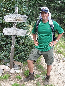 Ron-at-Fremont-Pass-11400-feet.jpg