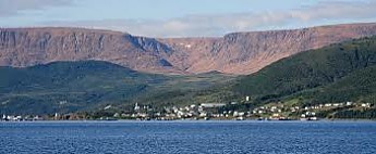 the-Tablelands-Woody-Point.jpg