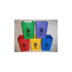 4_gallon_square_plastic_buckets.jpg