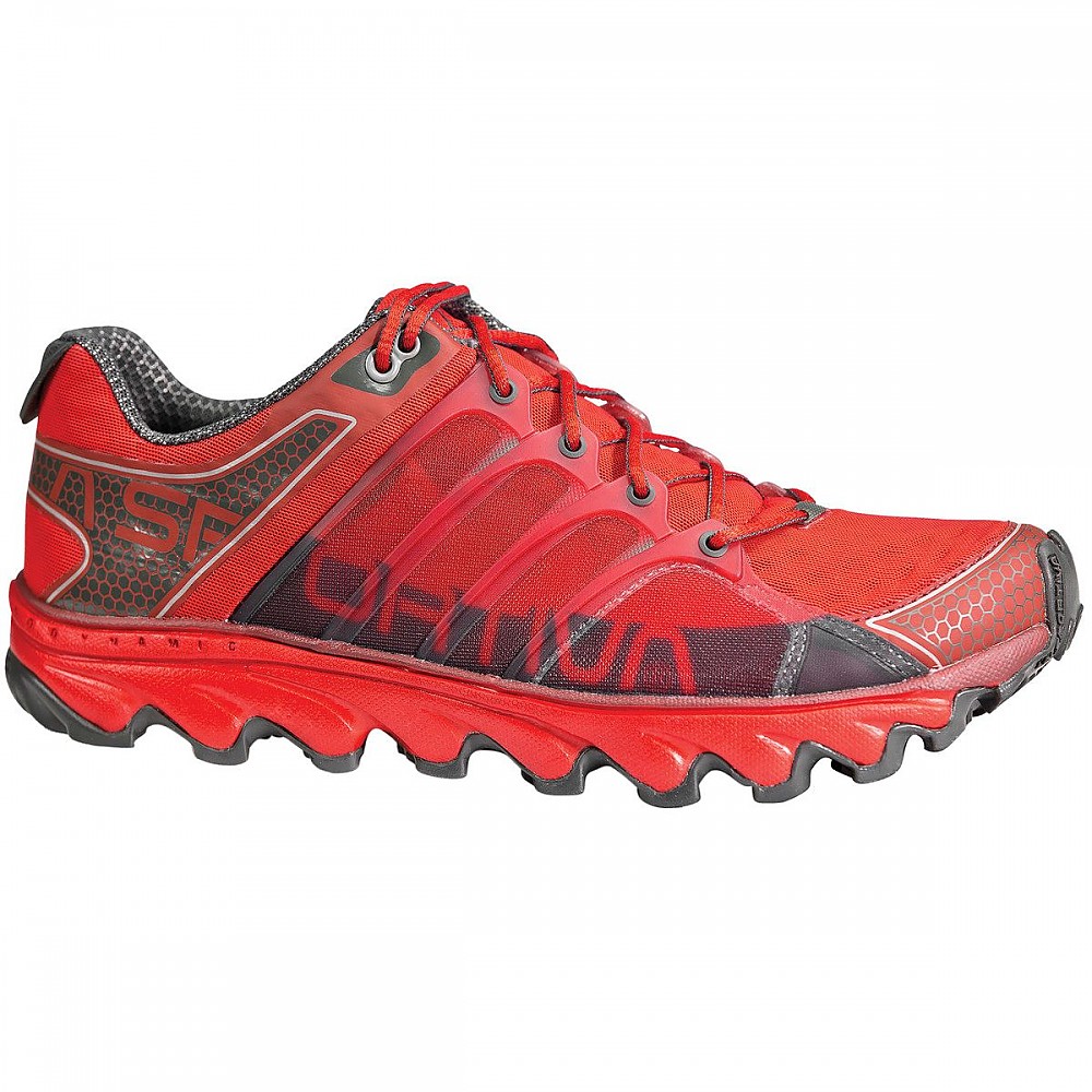 photo: La Sportiva Helios trail running shoe