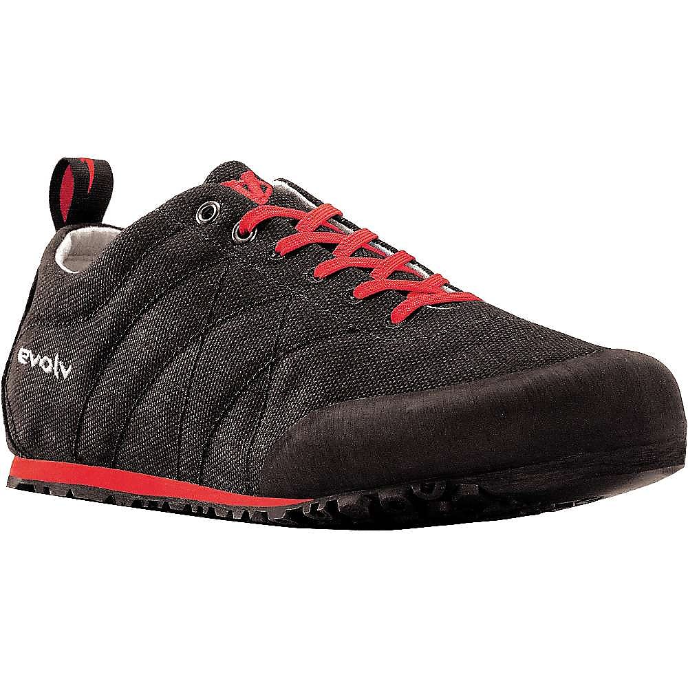 photo: evolv Cruzer Psyche approach shoe