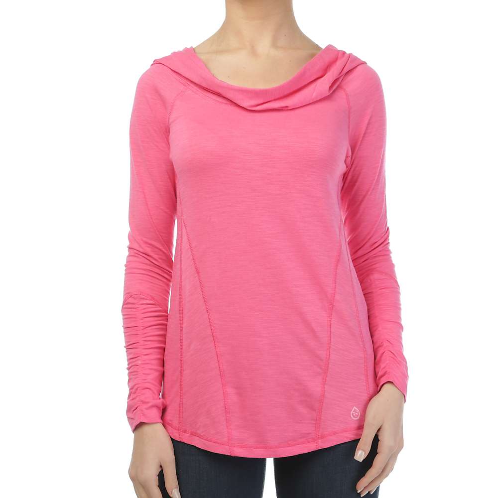 photo: Tasc Performance Pizzazz Pullover hiking shirt