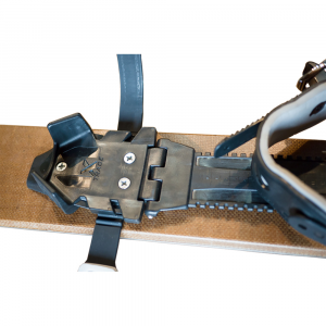 photo: Altai Skis Universal Pivot Binding telemark binding