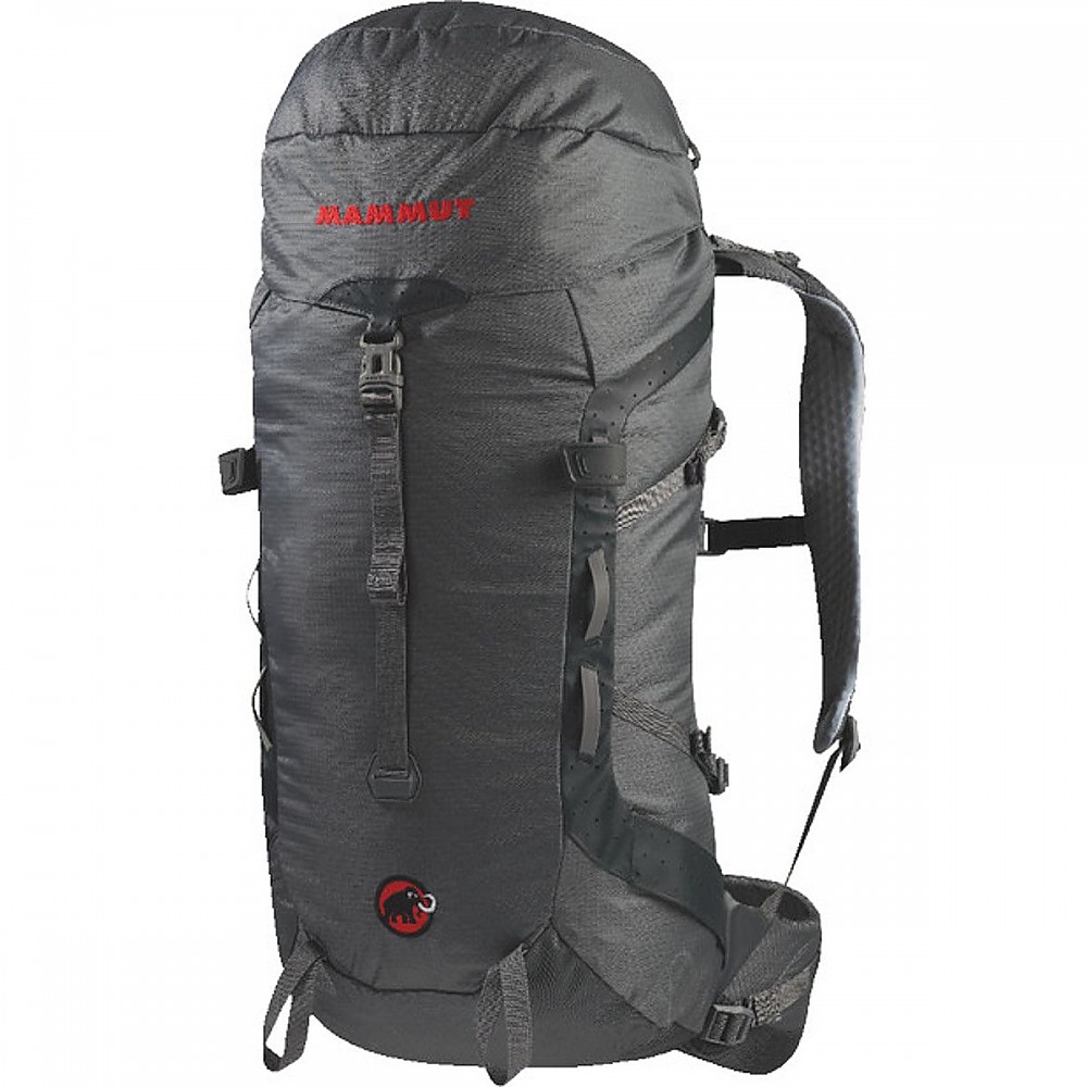 photo: Mammut Trion Light 28 daypack (under 35l)