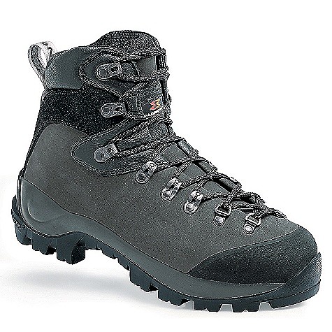 photo: Garmont Men's Dakota Plus backpacking boot