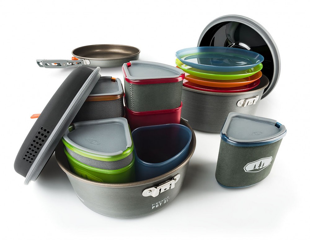 photo: GSI Outdoors Pinnacle Camper Cookset pot/pan