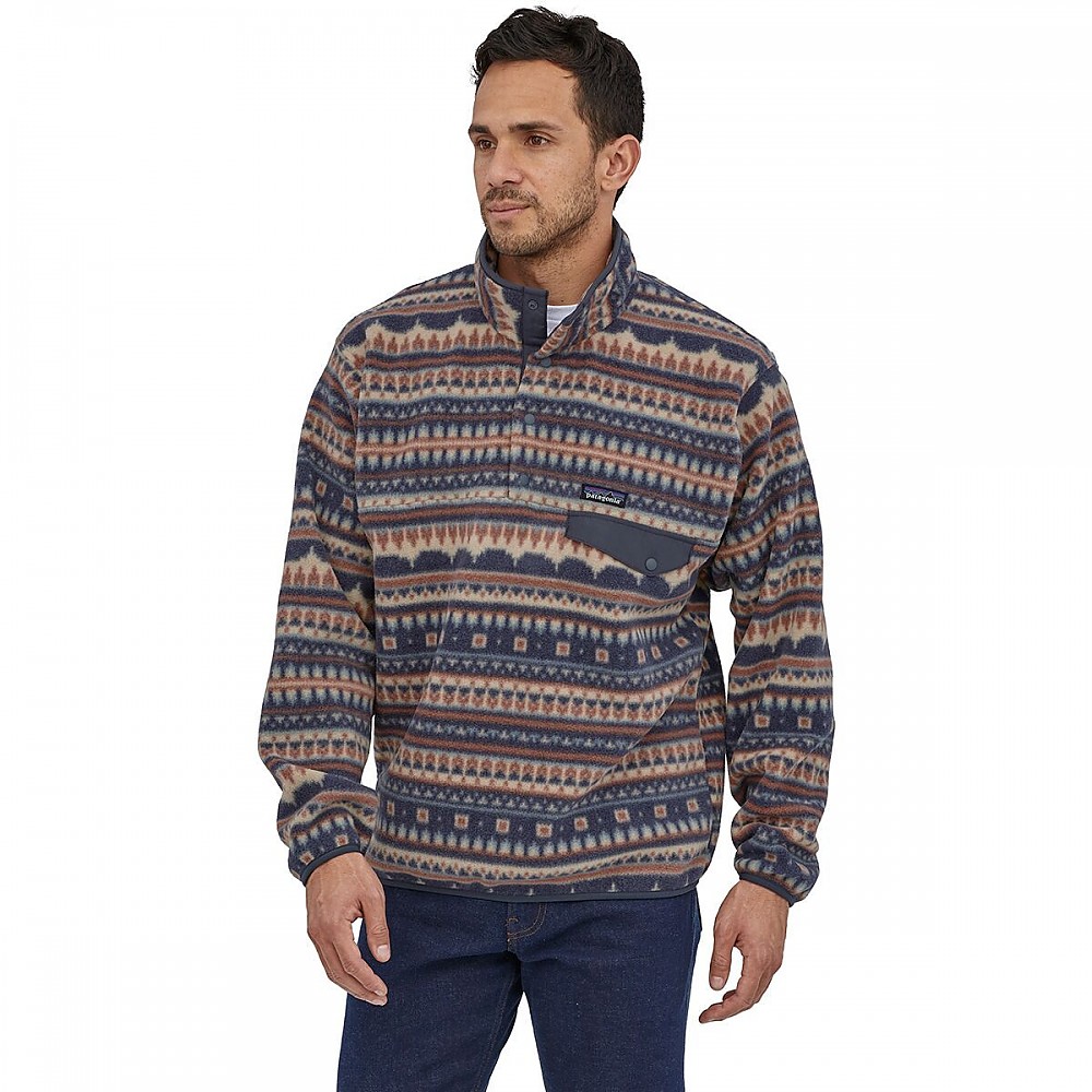 photo: Patagonia Lightweight Synchilla Snap-T Pullover fleece jacket