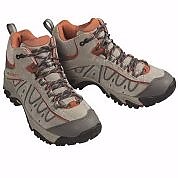 photo: Vasque Women's Marga Mid hiking boot