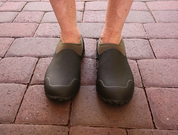 muck boot clogs