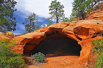 Cave-in-the-Barracks-of-the-east-fork-of