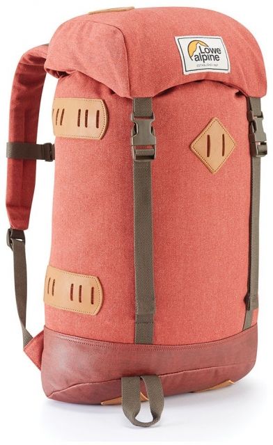 photo: Lowe Alpine Klettersack 30 daypack (under 35l)