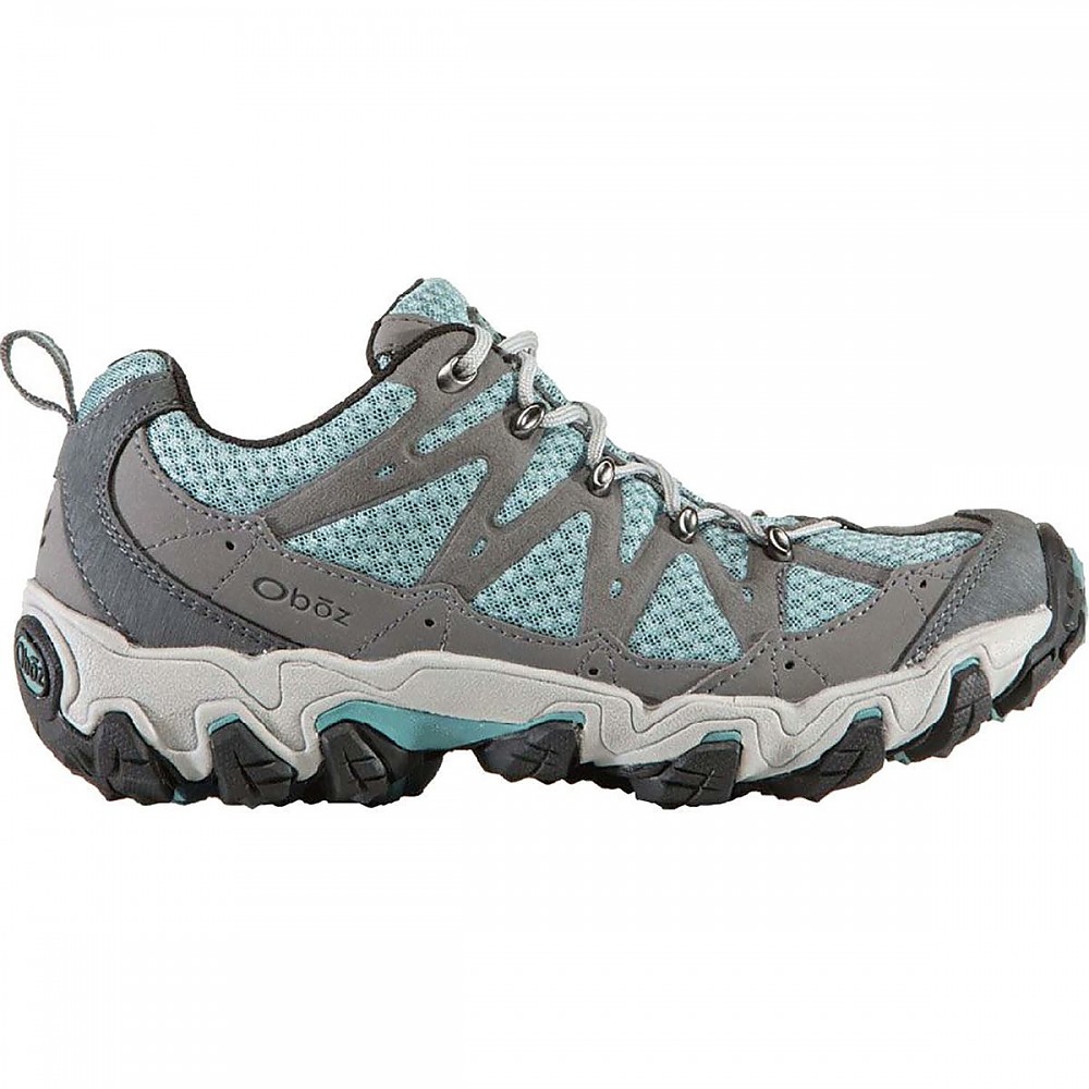 photo: Oboz Luna Low trail shoe