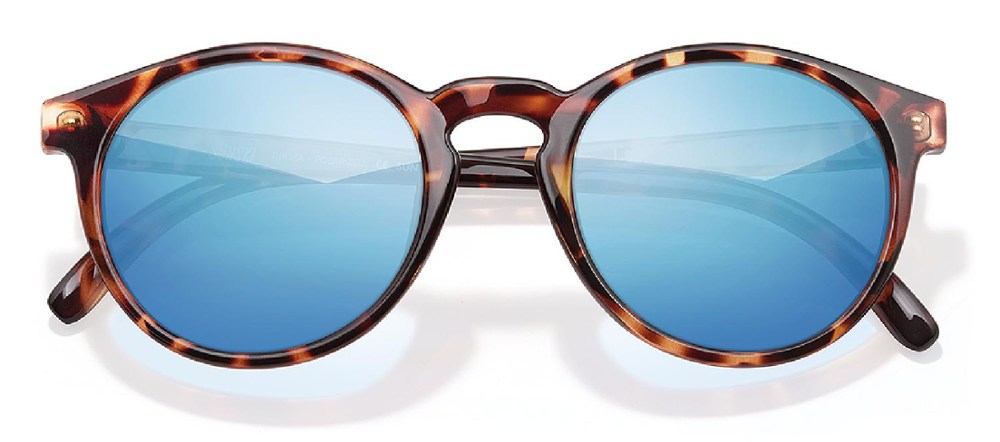 photo: Sunski Dipseas sport sunglass