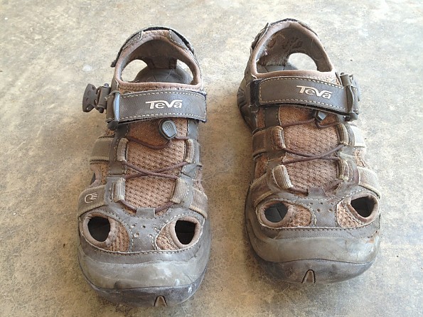 Teva Omnium Leather Reviews - Trailspace