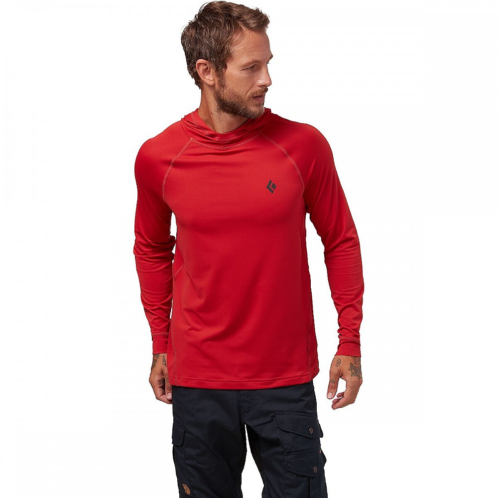 photo: Black Diamond Alpenglow Hoody long sleeve performance top