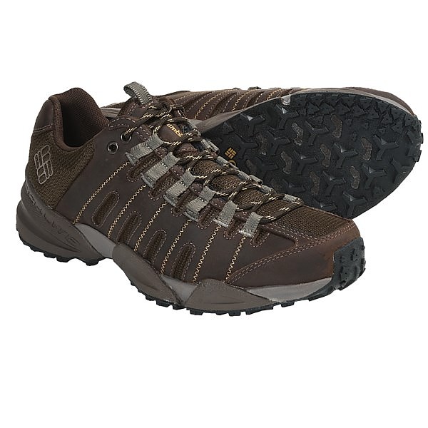 photo: Columbia Men's Master of Faster Low trail shoe