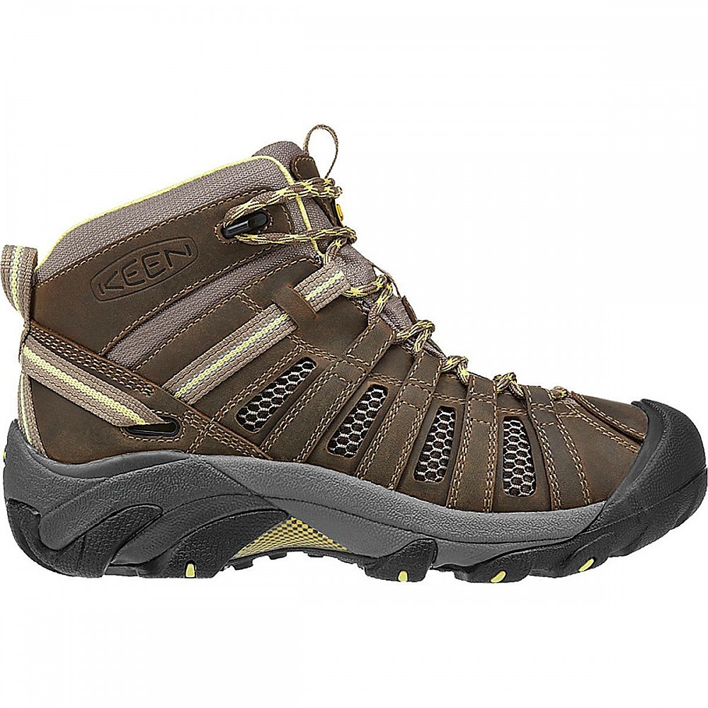 photo: Keen Women's Voyageur Mid hiking boot