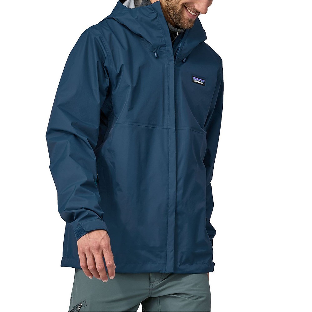 photo: Patagonia Men's Torrentshell 3L Jacket waterproof jacket