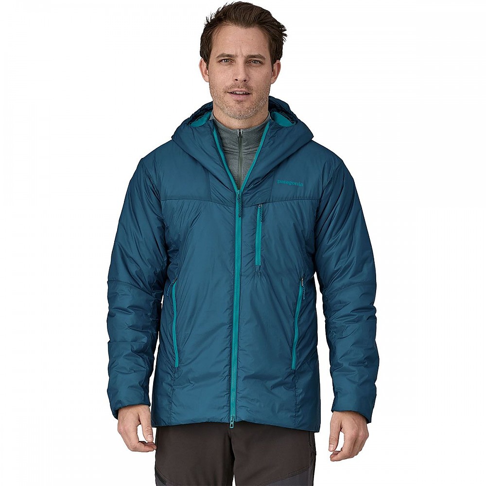 photo: Patagonia Men's DAS Parka synthetic insulated jacket