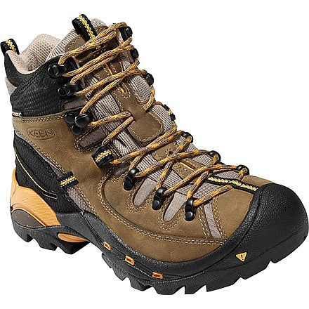 photo: Keen Women's Oregon PCT hiking boot