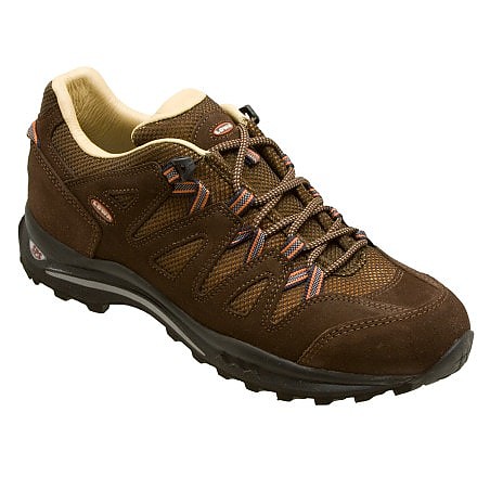 photo: Lowa Jannu Lo trail shoe