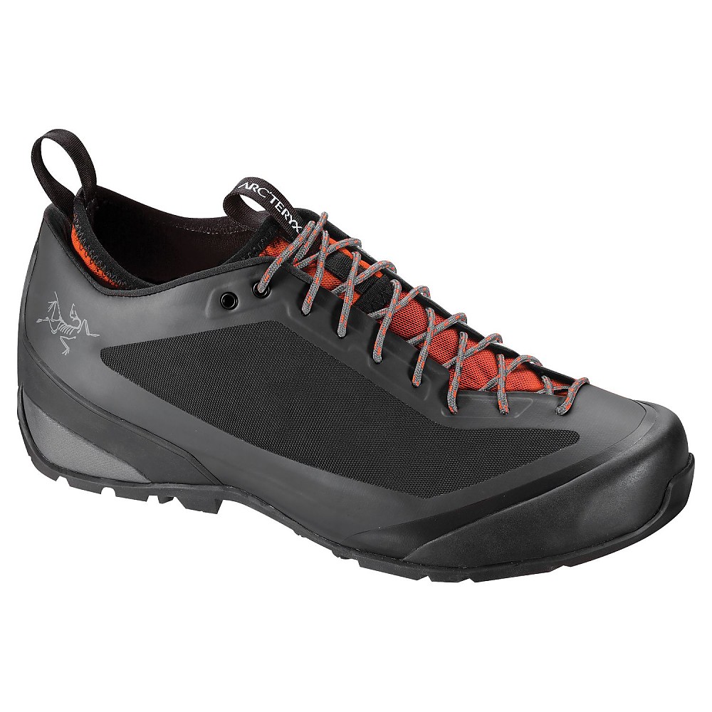 photo: Arc'teryx Acrux FL approach shoe