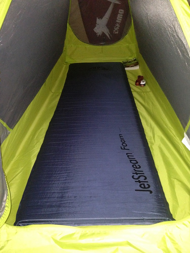 ALPS Mountaineering Lightweight Series Self Inflating Air Pads Reviews