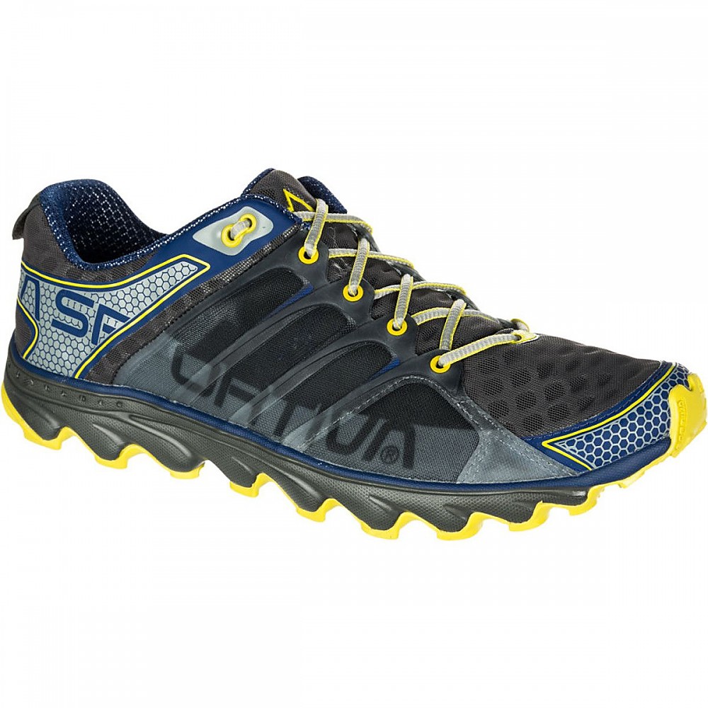 photo: La Sportiva Helios trail running shoe
