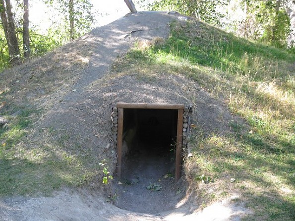Pit-house.jpg