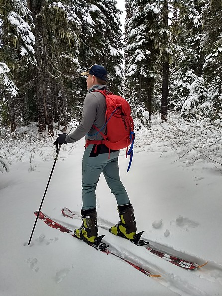 Trail Runner's Gear Review: R5 GORE-TEX INFINIUM Tights — ATRA