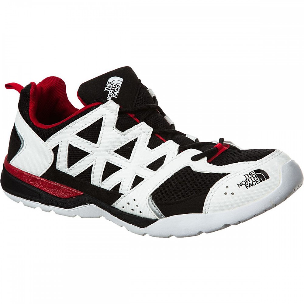 photo: The North Face Boys' Single-Track II trail running shoe