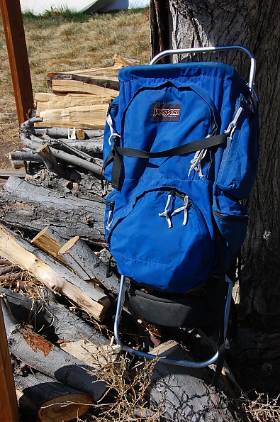 Jansport store frame pack