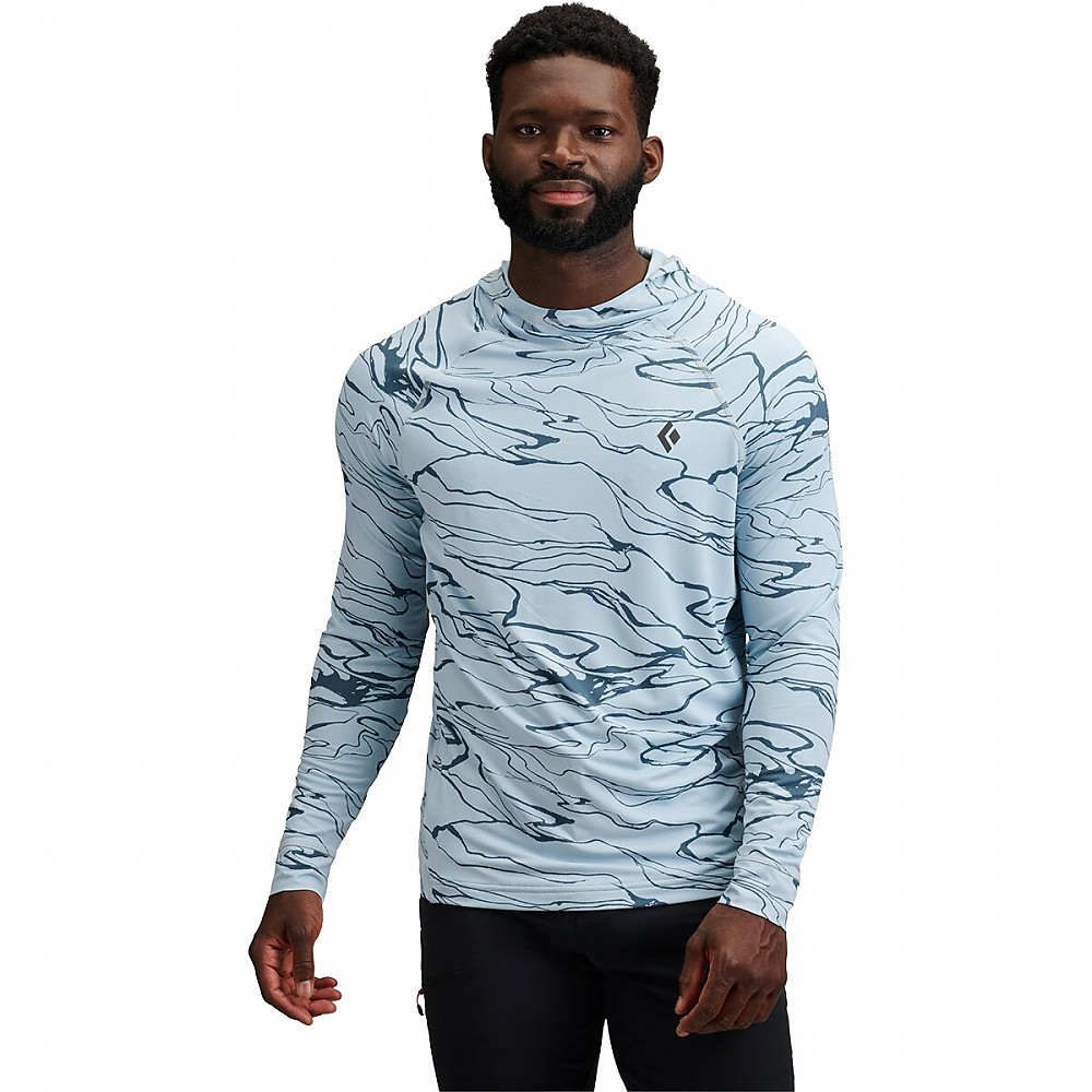 photo: Black Diamond Alpenglow Hoody long sleeve performance top