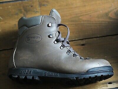 photo: Scarpa Trionic backpacking boot