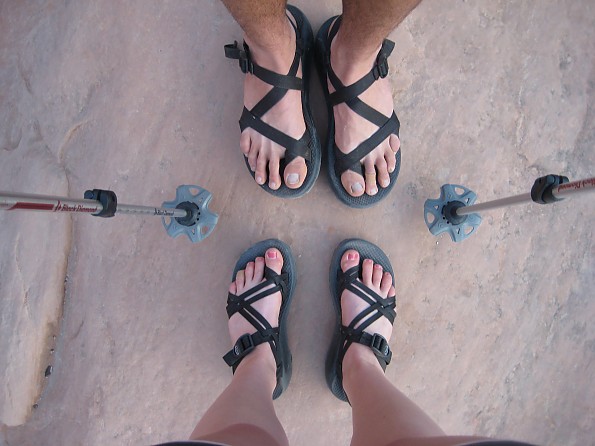 Chacos without toe store strap