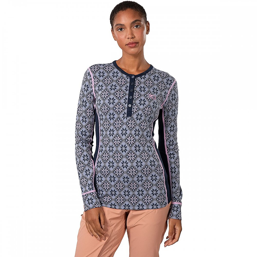 photo: Kari Traa Rose Long Sleeve base layer top