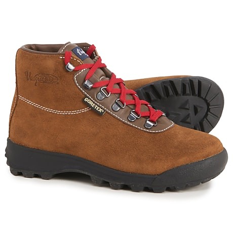 photo: Vasque Women's Sundowner GTX backpacking boot