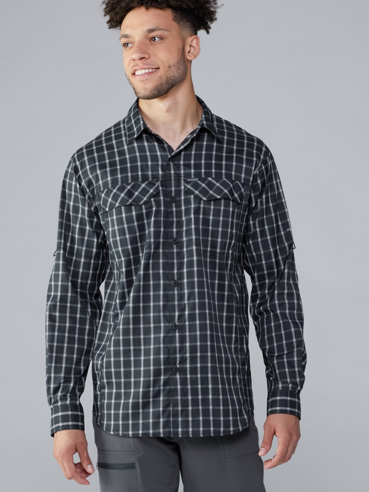 photo: Columbia Silver Ridge Lite Short Sleeve Shirt hiking shirt