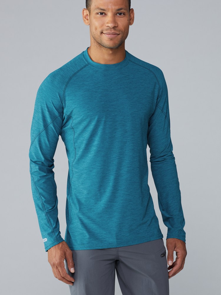photo: NRS H2Core Silkweight Long-Sleeve Shirt long sleeve paddling shirt