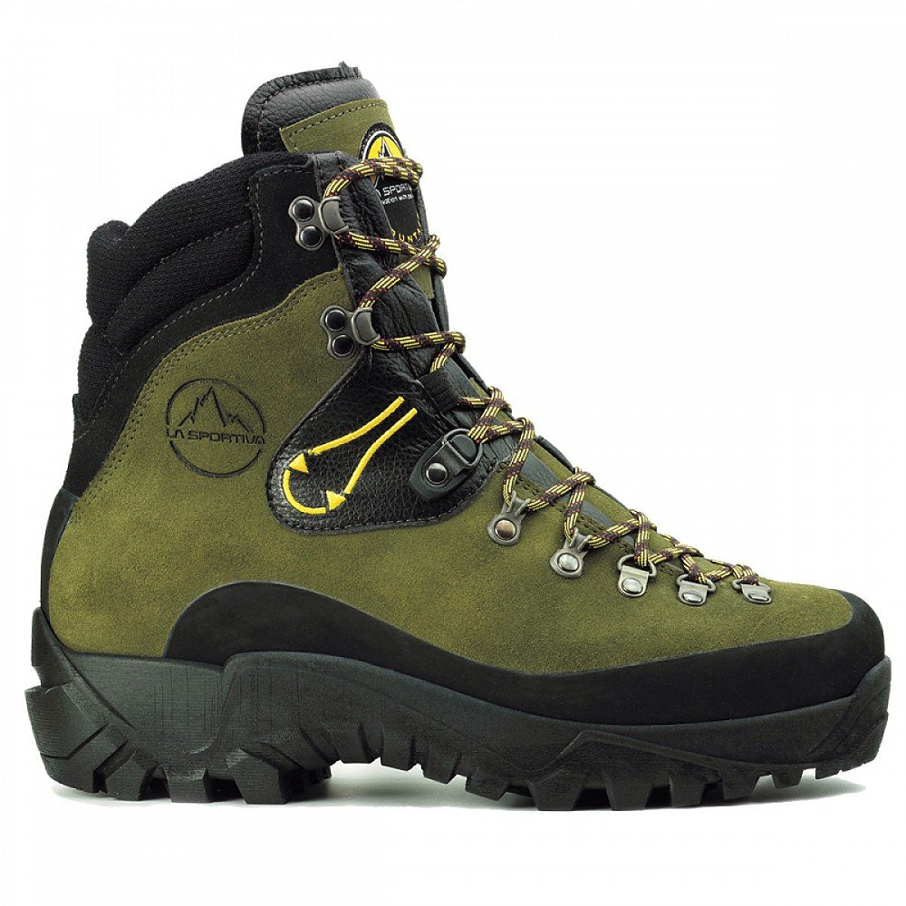 photo: La Sportiva Karakorum mountaineering boot