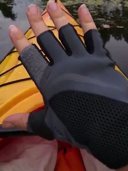 https://assets.trailspace.com/assets/2/d/a/7914202/gloves.jpg