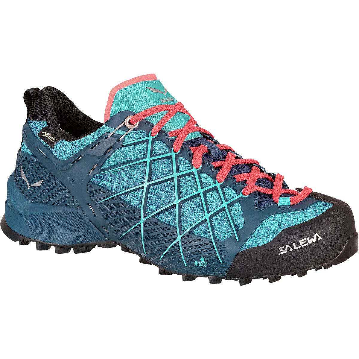photo: Salewa Women's Wildfire GTX approach shoe