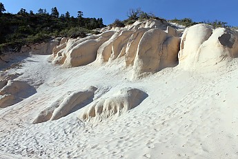 Ancient-sand-dune-formation-near-the-mou