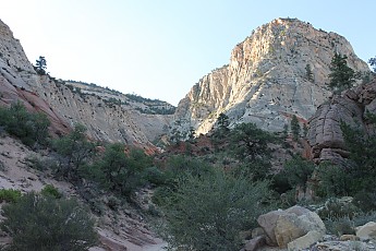 Sun-on-high-cliffs-above-mouth-of-Red-Ho