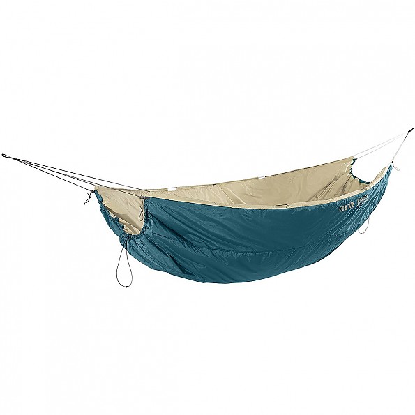 photo of a under quilt