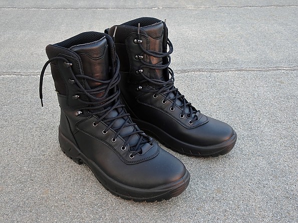 lowa uplander boots