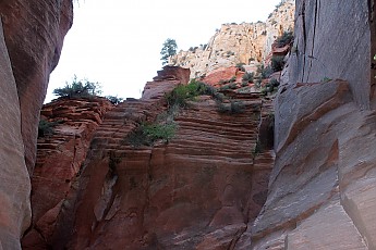 Sanstone-layers-visible-in-Red-Hollow.jp